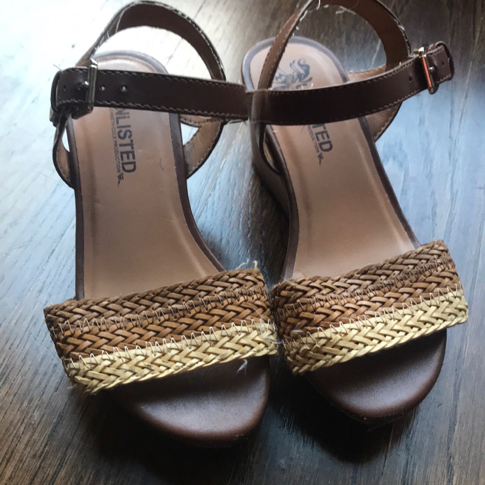 Girls unlisted sandals